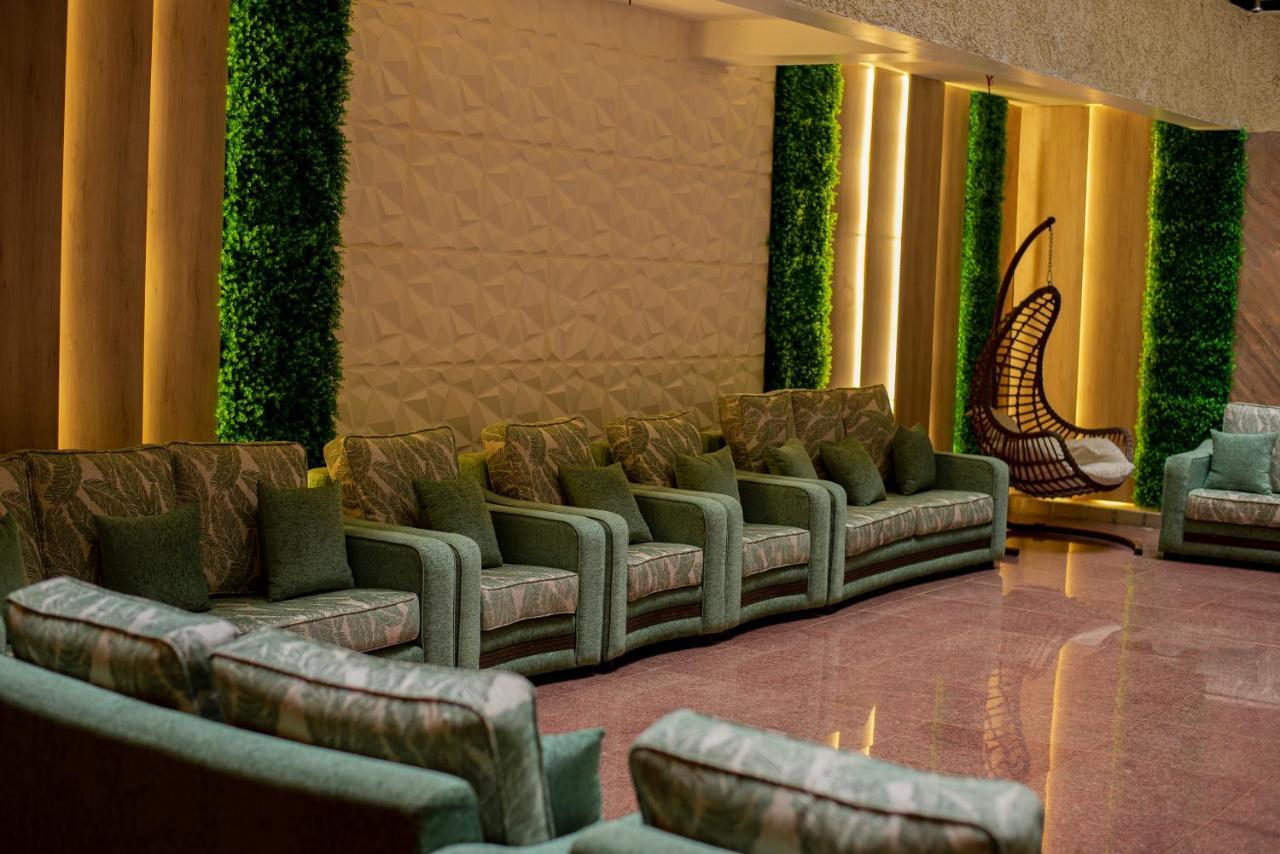 Koki Hotel Kampala Bagian luar foto