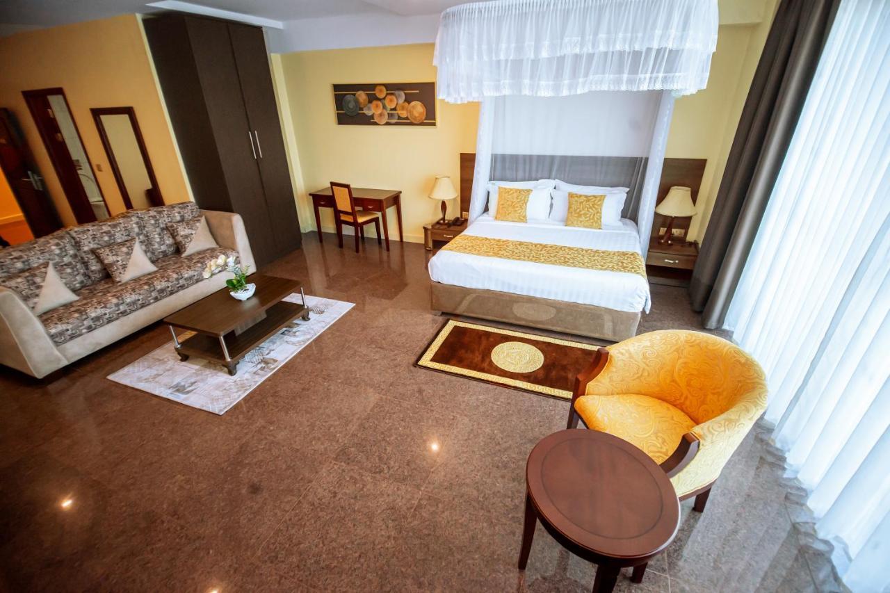 Koki Hotel Kampala Bagian luar foto