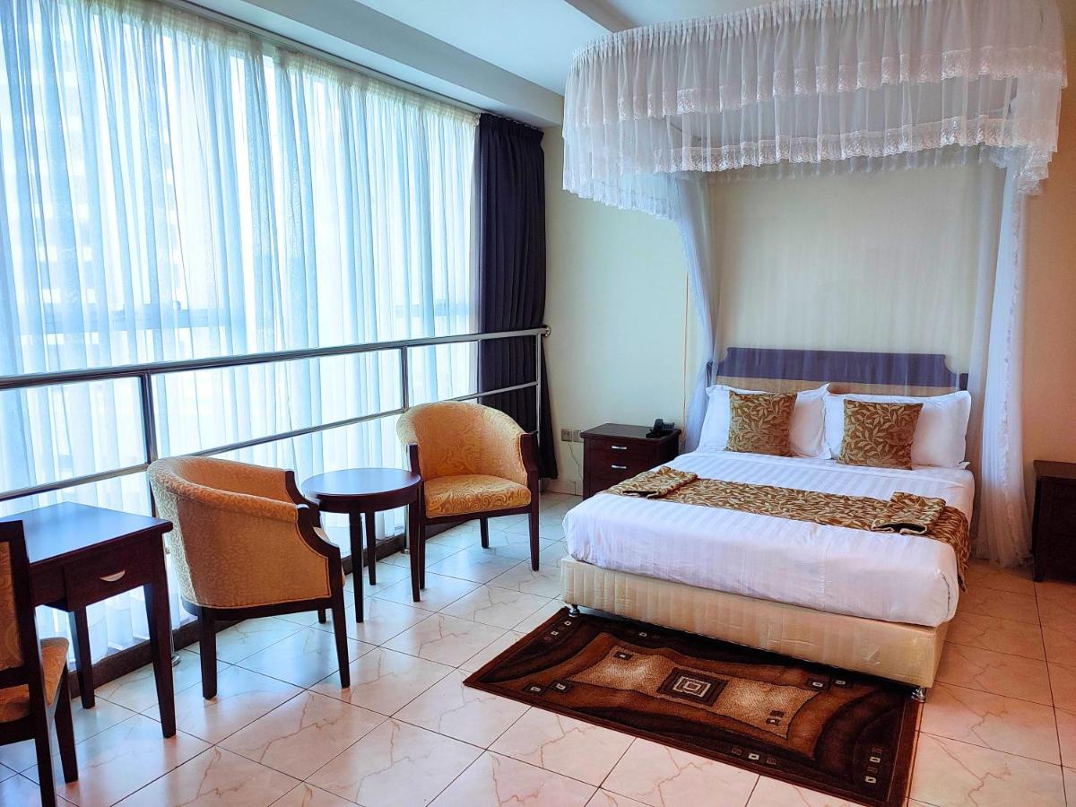 Koki Hotel Kampala Bagian luar foto