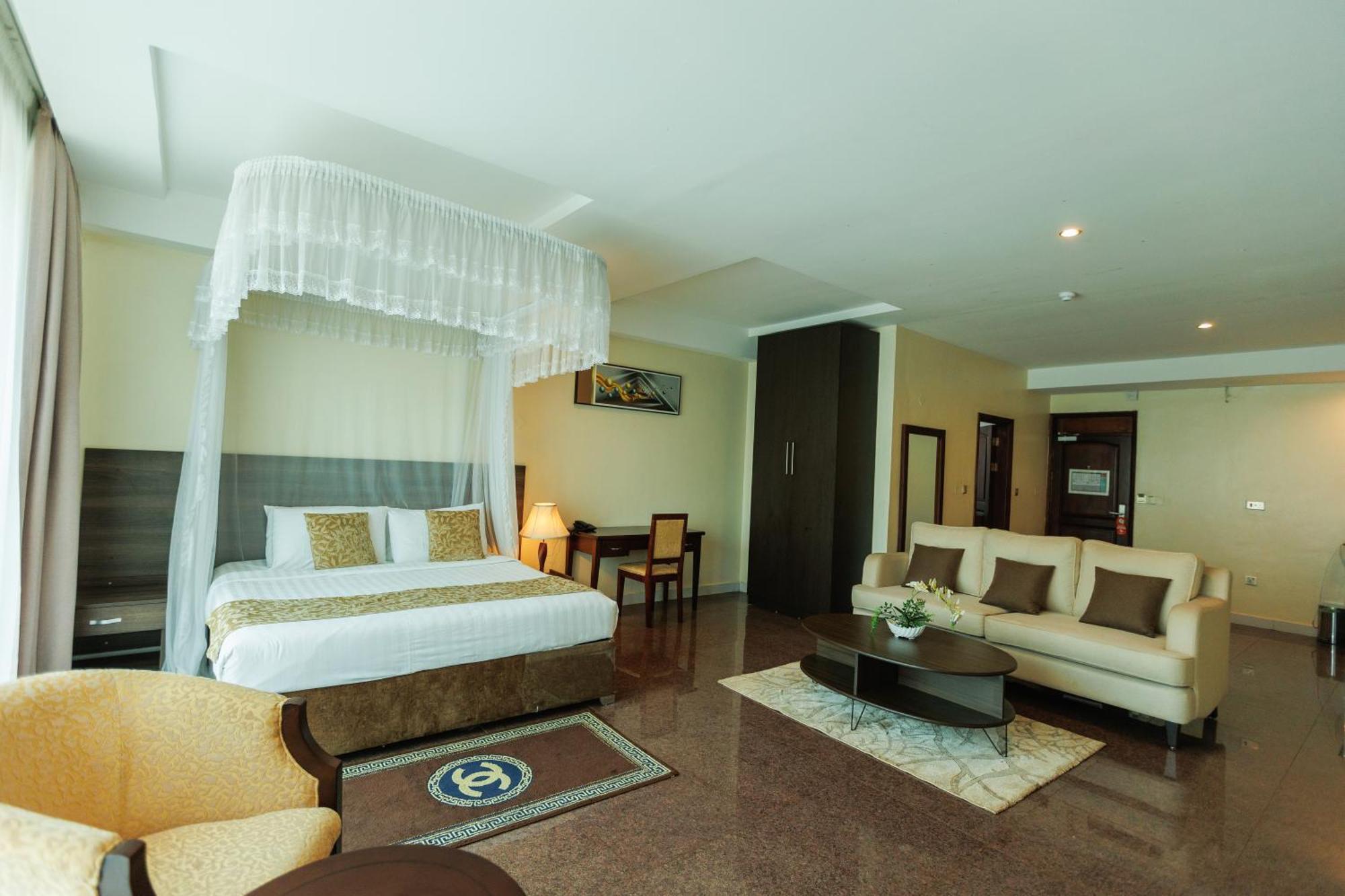 Koki Hotel Kampala Bagian luar foto