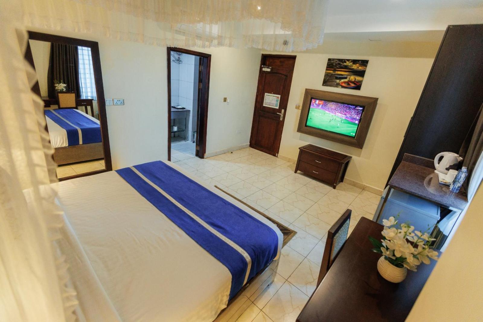 Koki Hotel Kampala Bagian luar foto