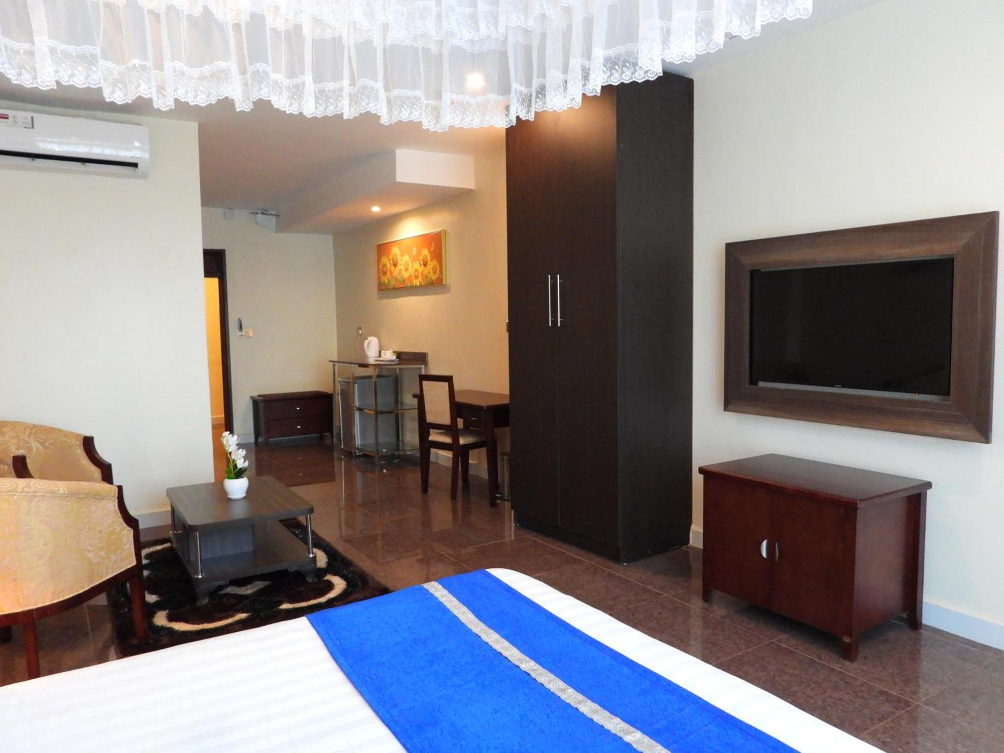 Koki Hotel Kampala Bagian luar foto