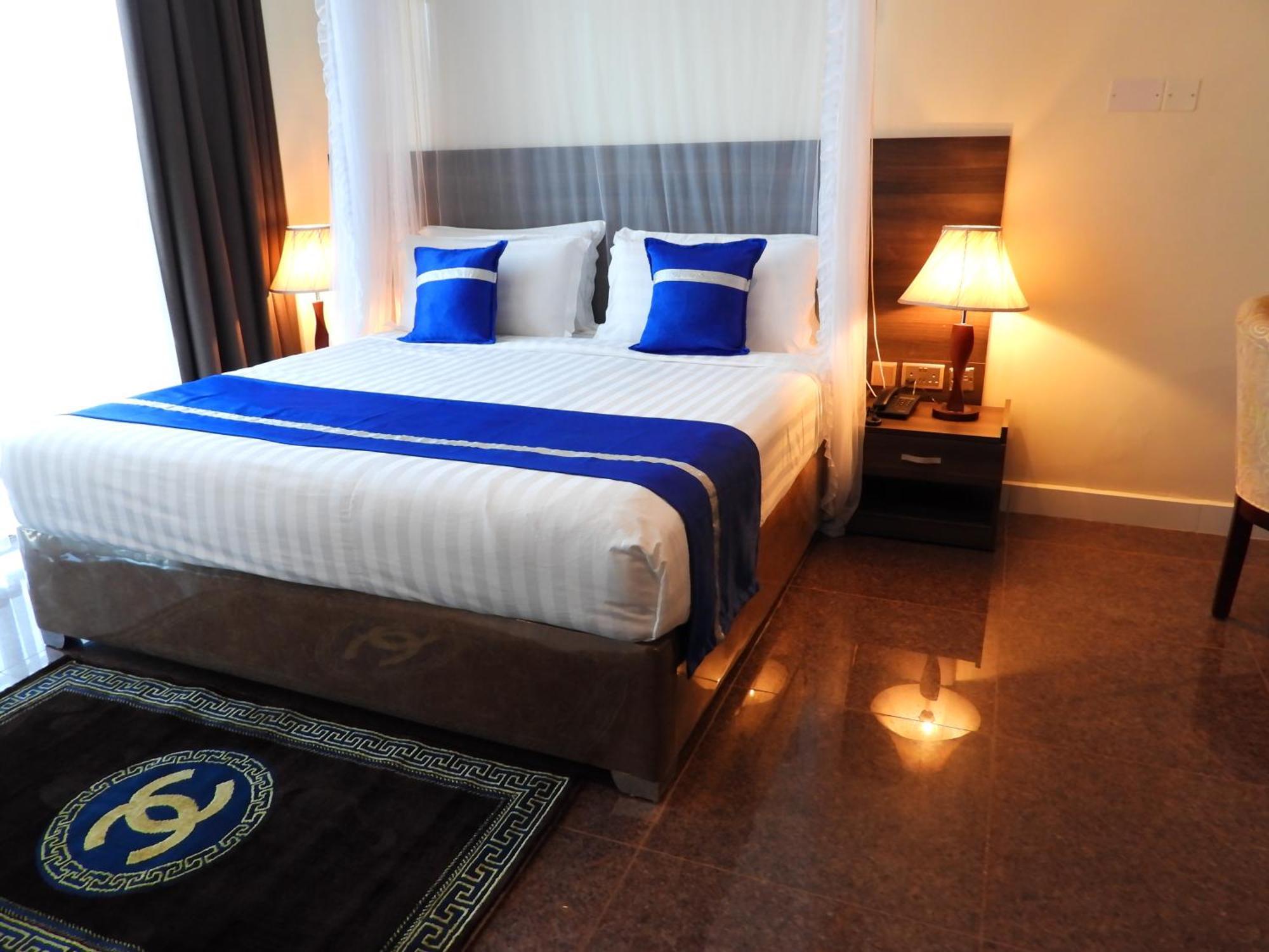 Koki Hotel Kampala Bagian luar foto